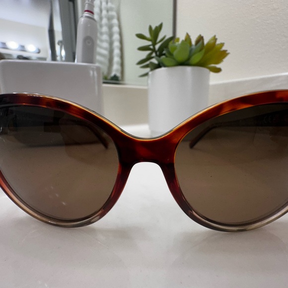 Maui Jim sunglasses - Picture 7 of 7
